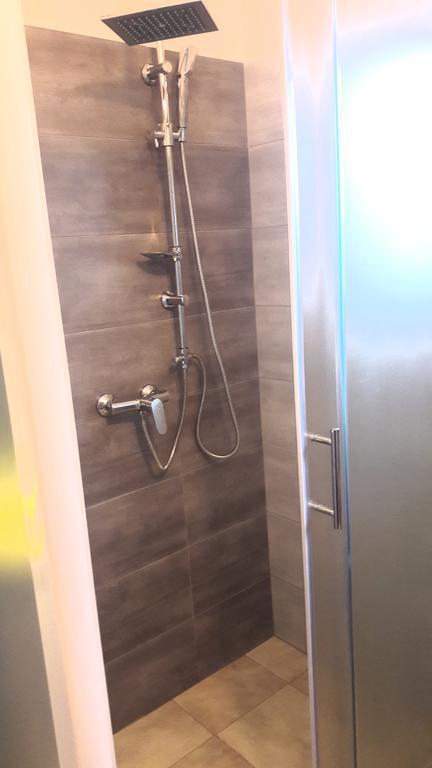 Apartment Vanja พูลา ภายนอก รูปภาพ